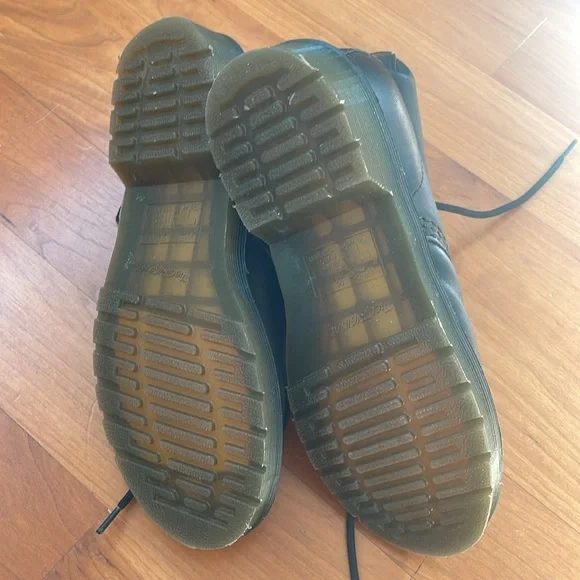 Dr. Martens 1460 Air Wair - Picture 3 of 5